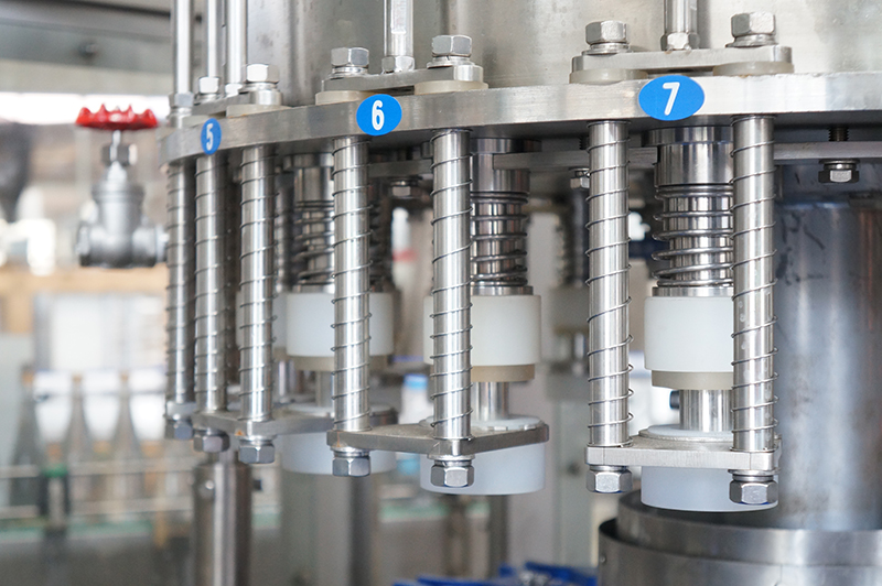 玻璃瓶三合一灌装机