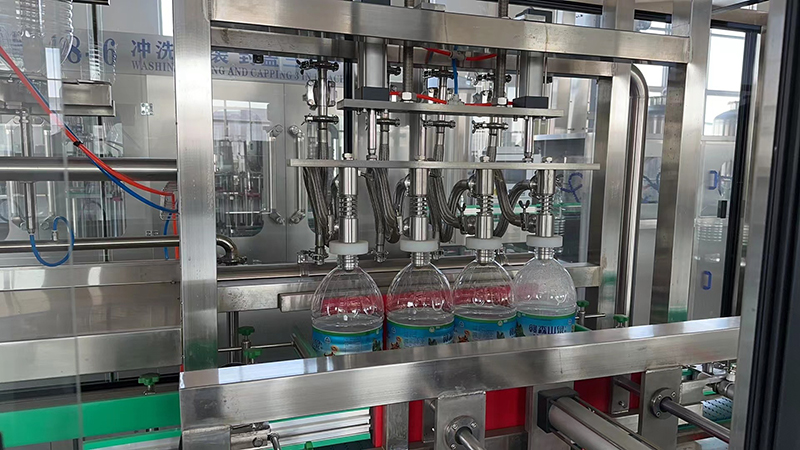 直线式大桶水灌装机